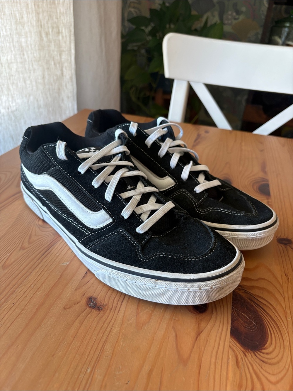 Vans knu skool men’s skate shoes in black, 10.5